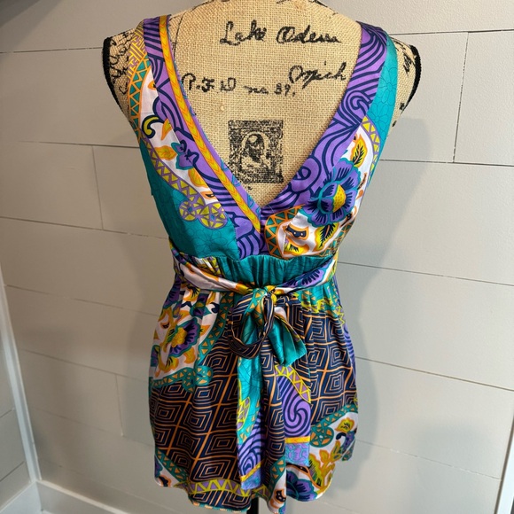 Anthropologie Alice & Trixie Silk Print Sleeveless Top Small - Picture 3 of 7